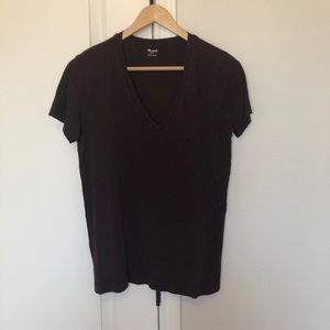 Madewell Whisper Cotton V-Neck tee in plum